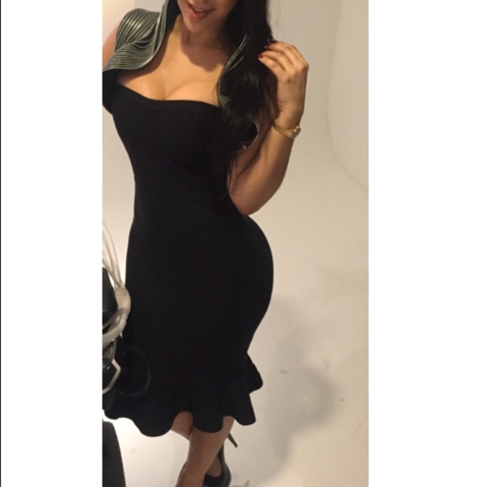 Black Dress strapless